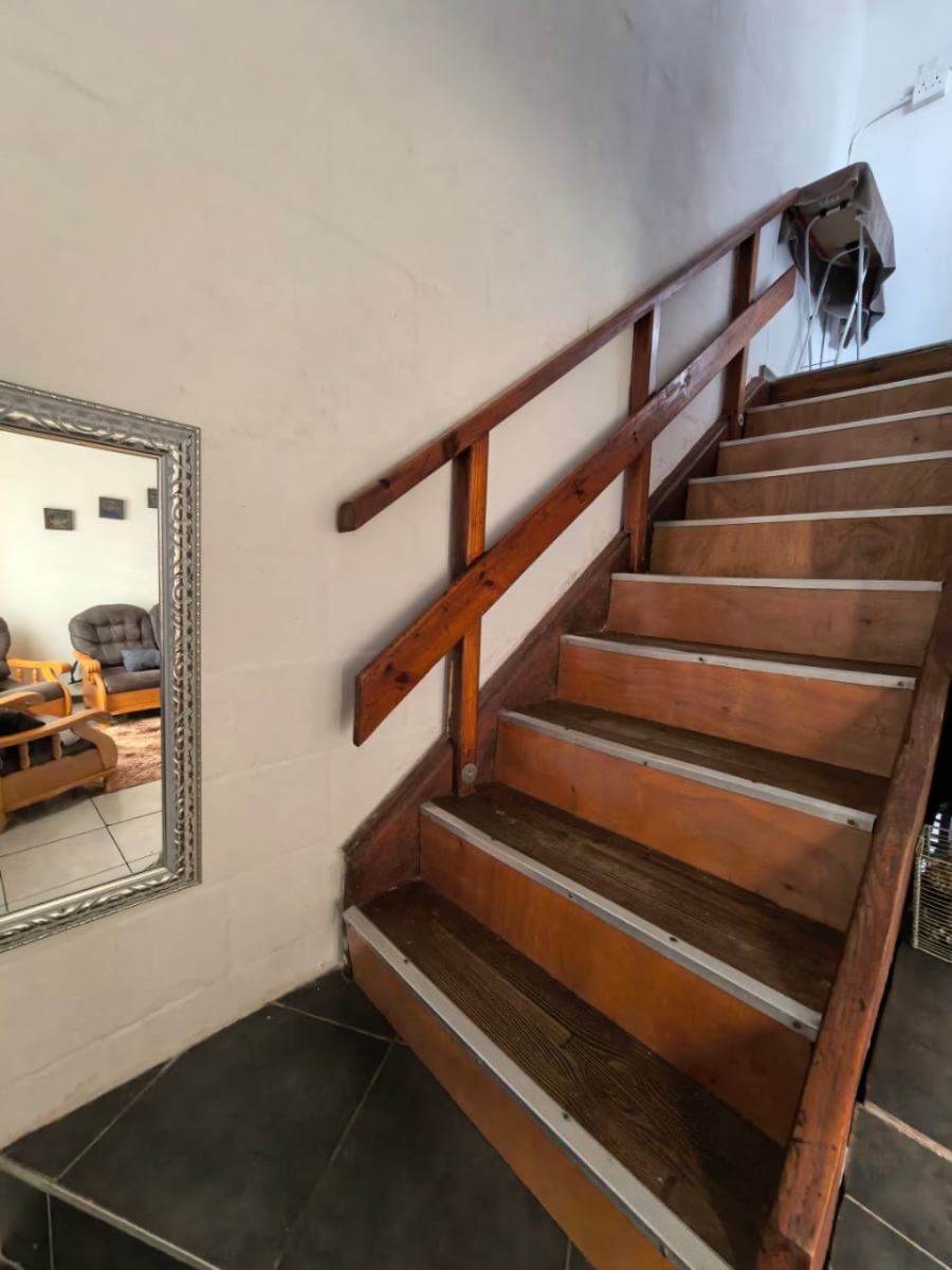 3 Bedroom Property for Sale in Heideveld Western Cape